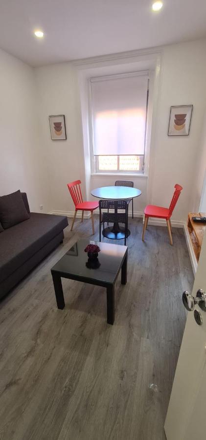 S.Soares Grey Beato Apartment Lisbon Bagian luar foto
